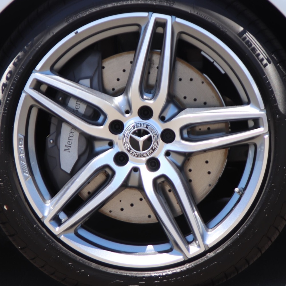 Meet your Posher, Travis